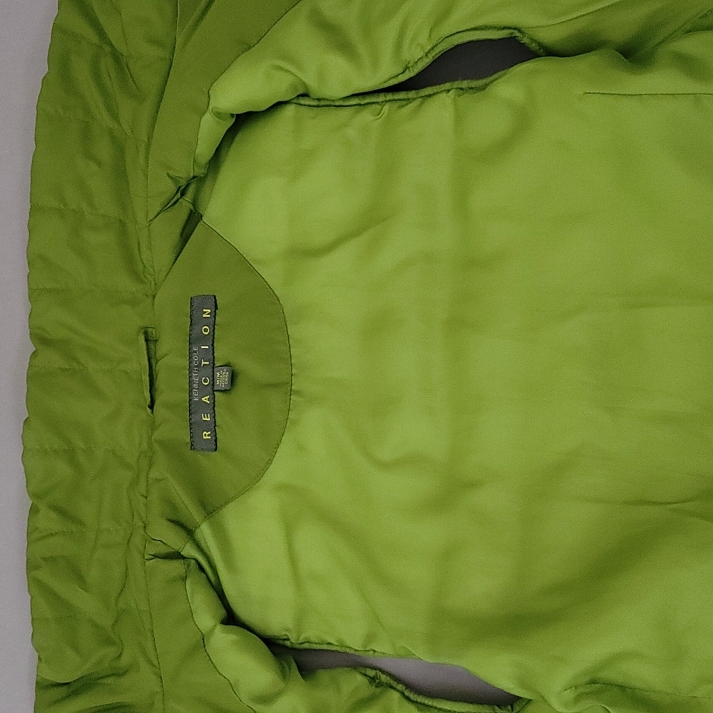 Vest - Picture 4 of 7